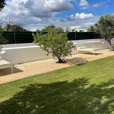 Monte Geracoes - Complete House - Heated Pool - Typical Algarvian - Close To Quinta Vale Lobo And Vilamoura 알만실