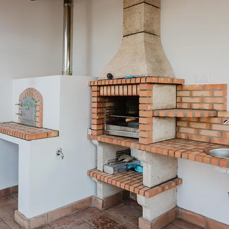 Monte Geracoes - Complete House - Heated Pool - Typical Algarvian - Close To Quinta Vale Lobo And Vilamoura *