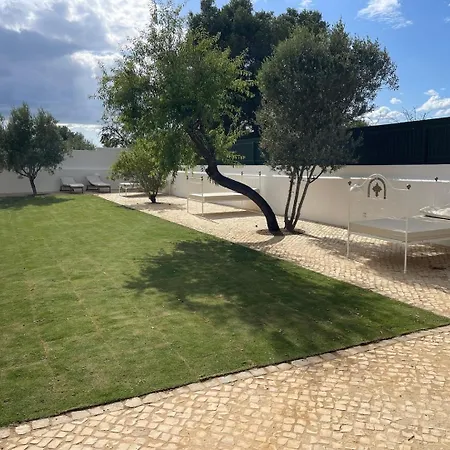 Monte Geracoes - Complete House - Heated Pool - Typical Algarvian - Close To Quinta Vale Lobo And Vilamoura