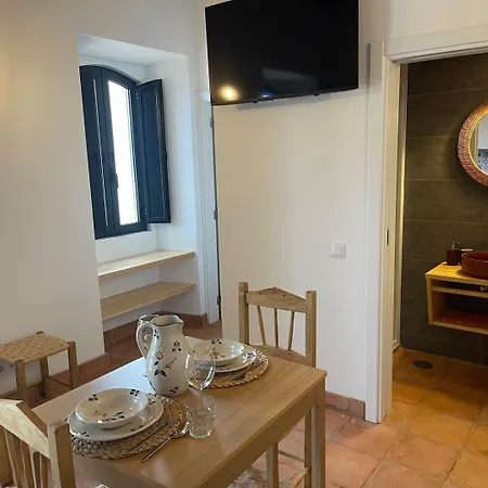 Monte Geracoes - Complete House - Heated Pool - Typical Algarvian - Close To Quinta Vale Lobo And Vilamoura 阿尔曼萨